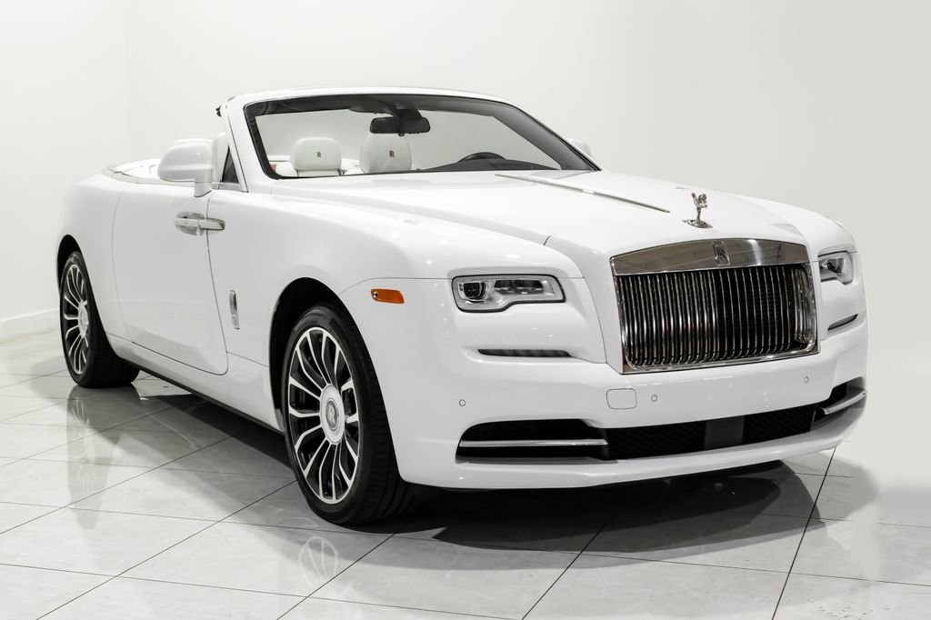 Used 2018 Rolls-Royce Dawn RWD image 6