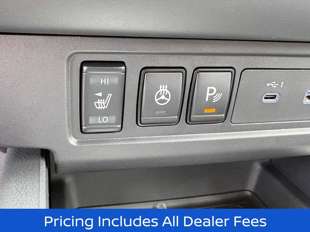 New 2026 Nissan Frontier SV w/ All-Weather Content Package AWD/4WD image 15