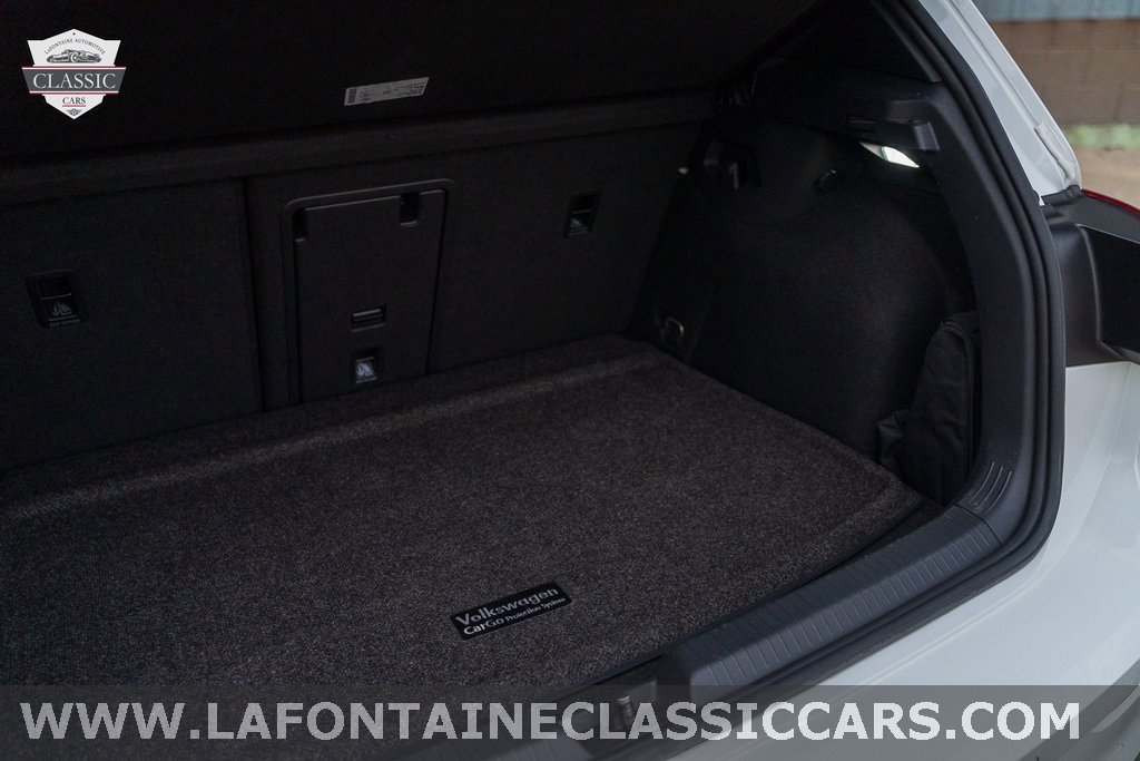 Used 2022 Volkswagen Golf R image 58