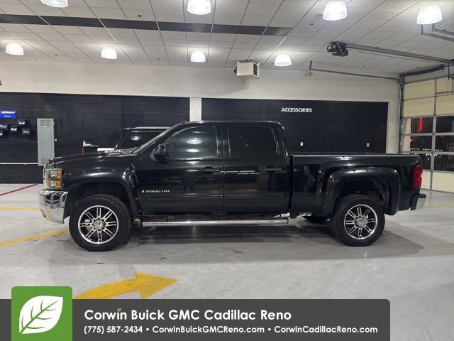 Used 2009 Chevrolet Silverado 2500 LTZ w/ Safety Package AWD/4WD image 5