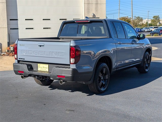 New 2026 Honda Ridgeline Black Edition image 6