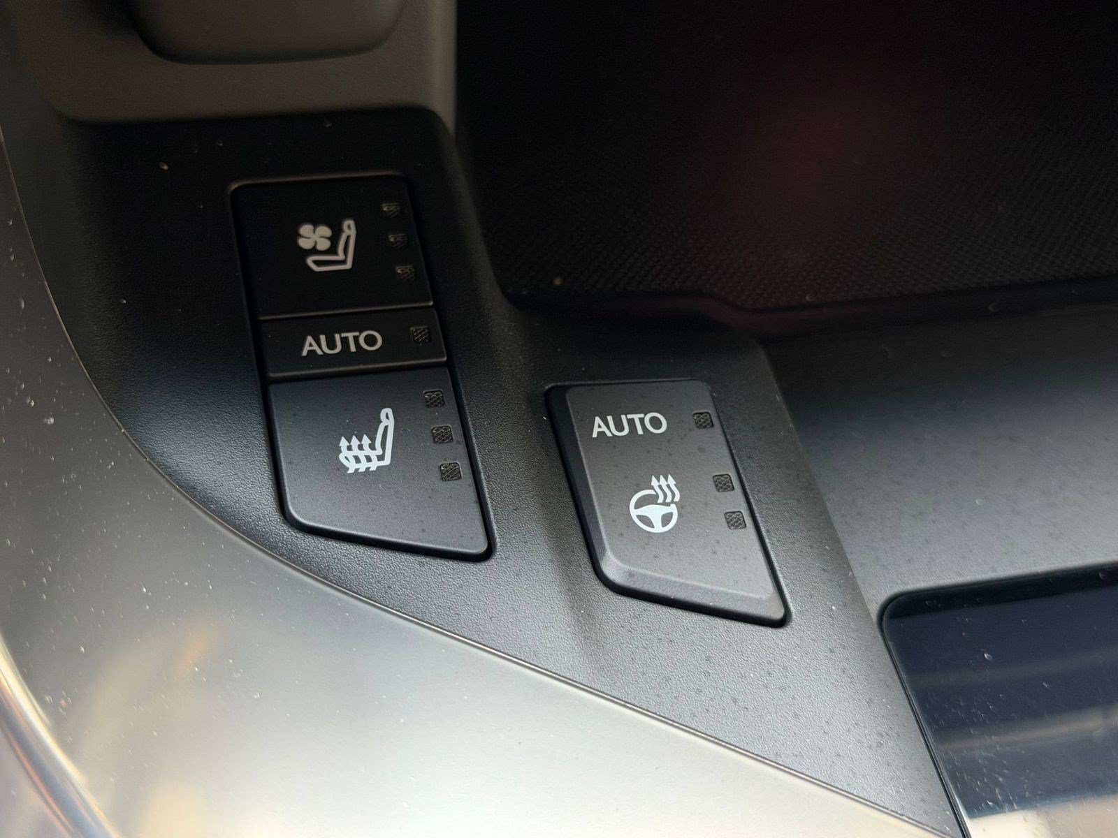 New 2026 Lexus LX 600 4WD w/ Appearance Package image 22