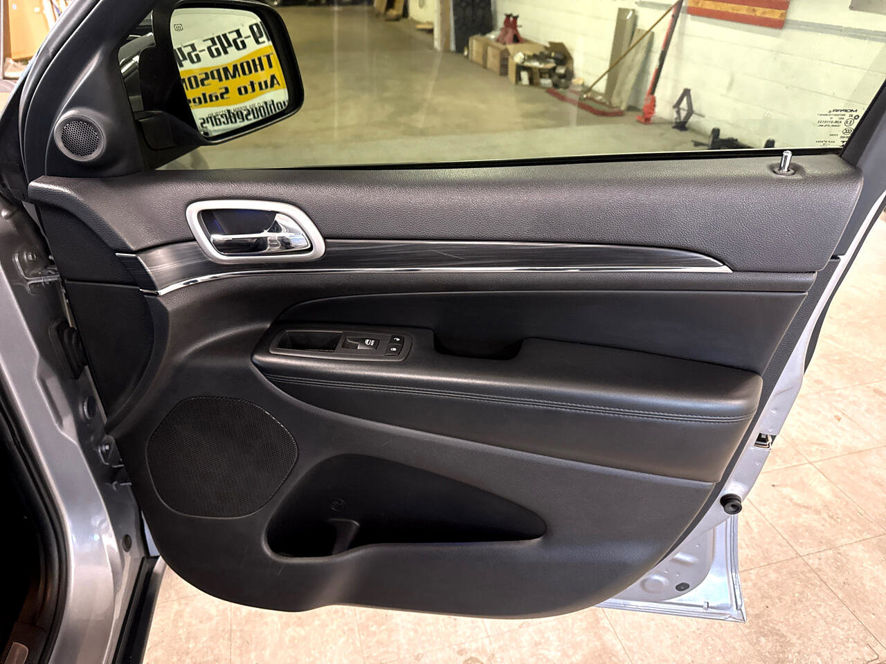 Used 2019 Jeep Grand Cherokee Limited image 53