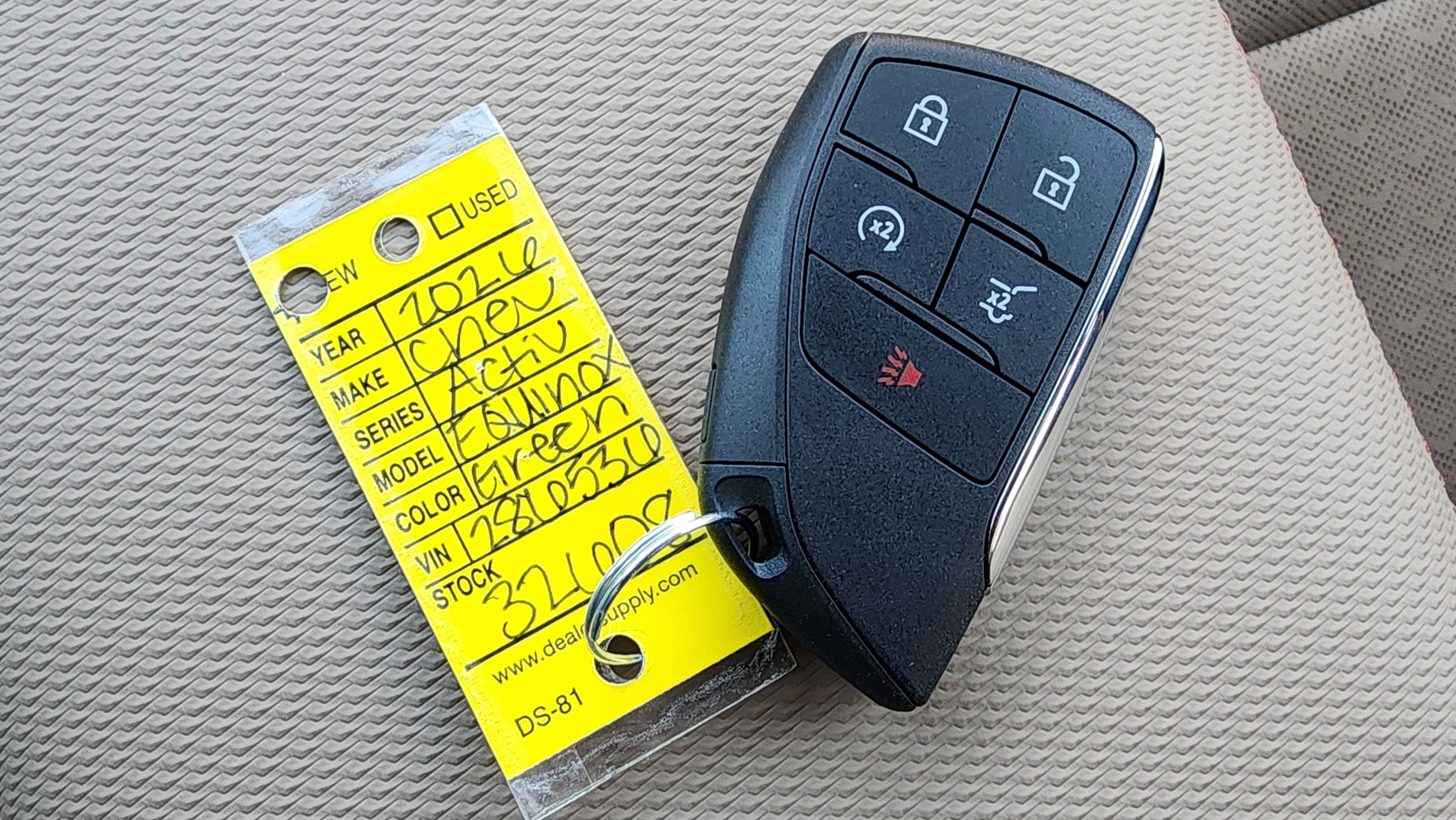 New 2026 Chevrolet Equinox ACTIV image 21