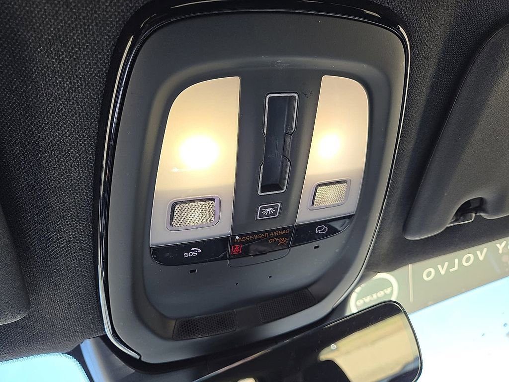 Certified 2023 Volvo XC40 Recharge Plus AWD/4WD image 31