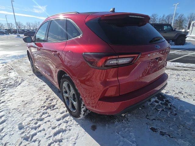 Used 2024 Ford Escape ST-Line w/ Cold Weather Package image 14