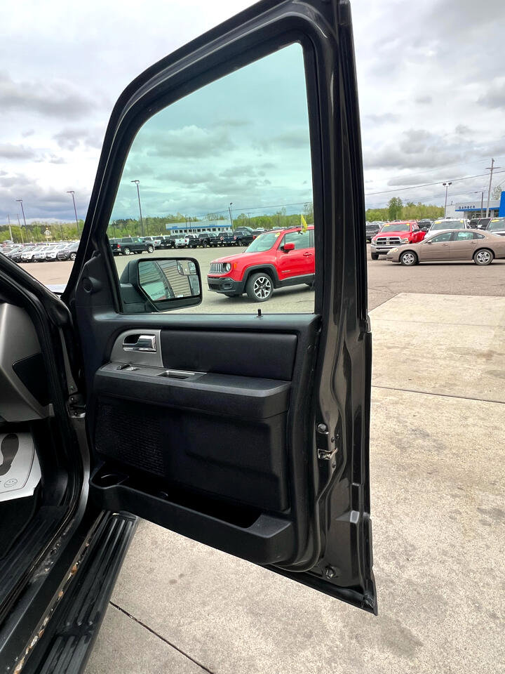 Used 2015 Ford Expedition XLT w/ Equipment Group 201A image 16