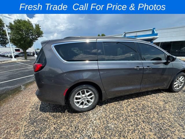 Used 2021 Chrysler Voyager Lxi FWD image 7