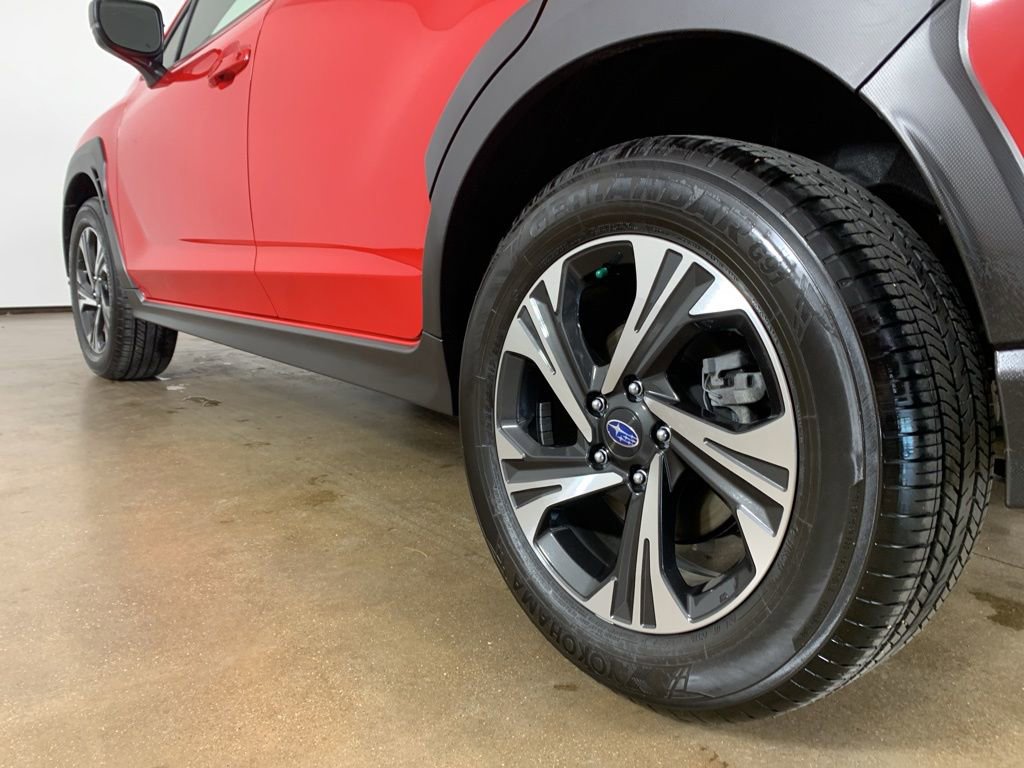 Used 2025 Subaru Crosstrek 2.0i Premium image 15