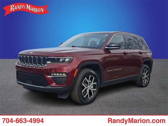 Used 2025 Jeep Grand Cherokee Limited image 1