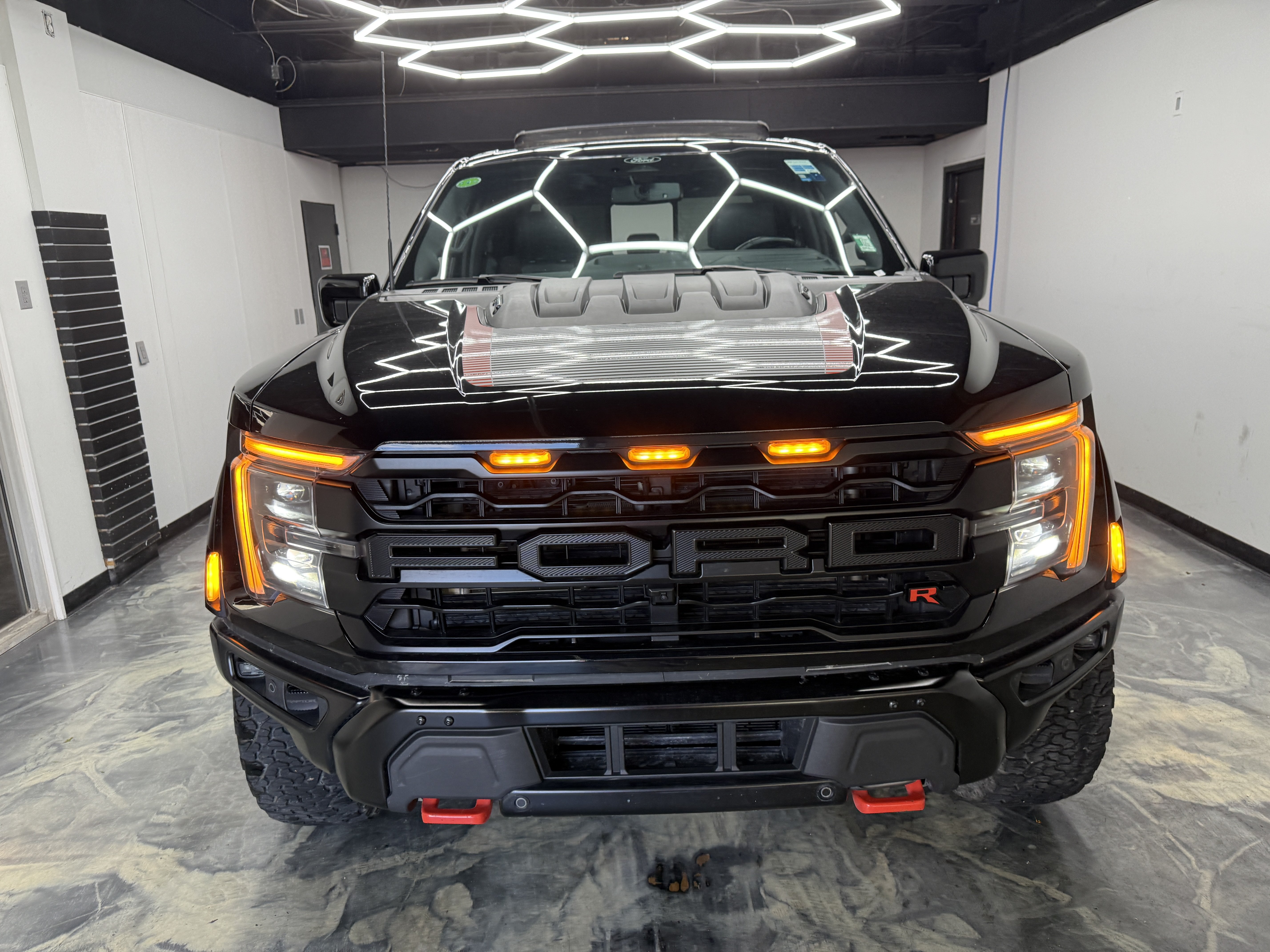 Used 2024 Ford F150 Raptor w/ Equipment Group 803A Raptor R AWD/4WD image 7