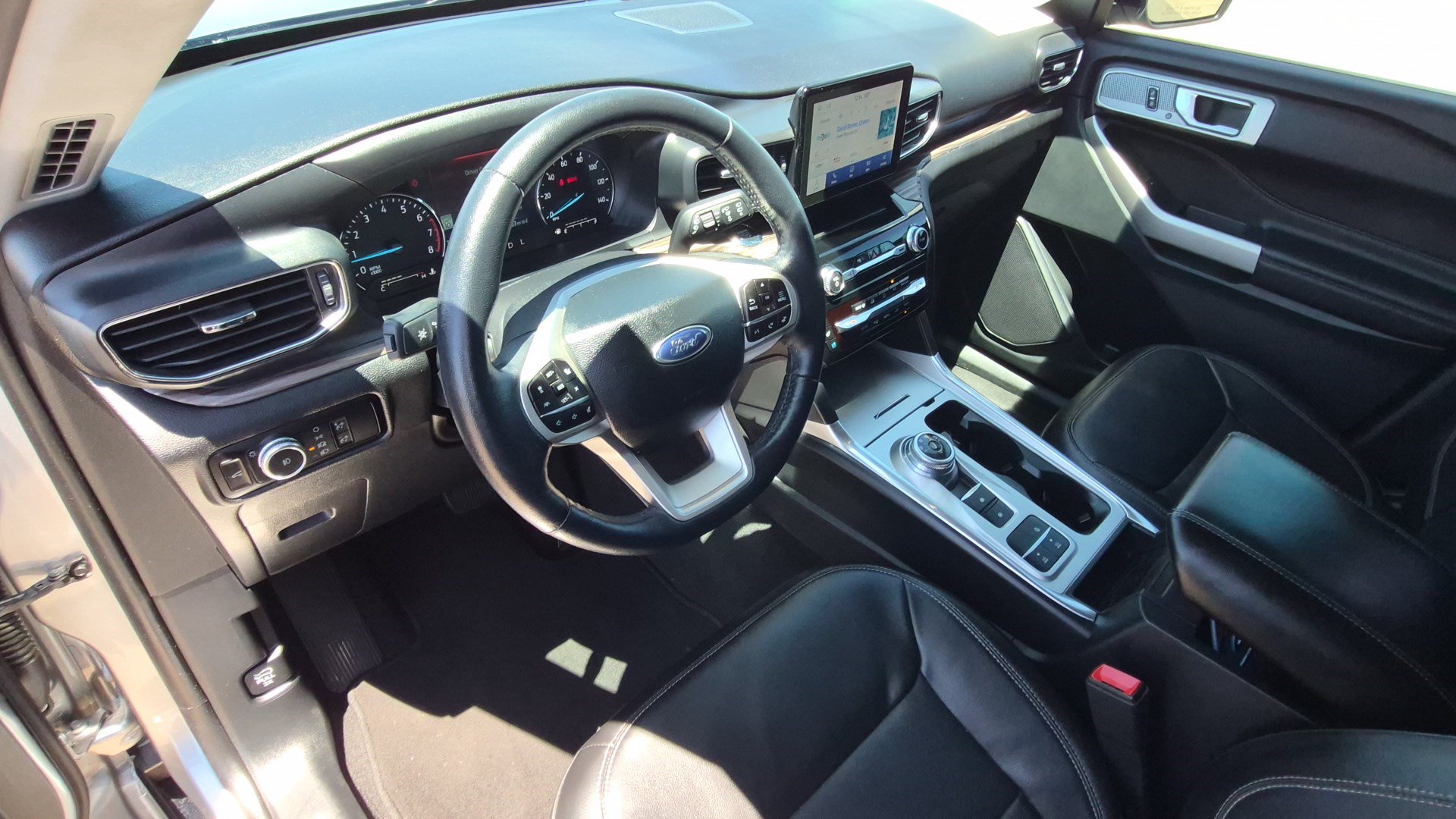 Used 2023 Ford Explorer Limited RWD image 15