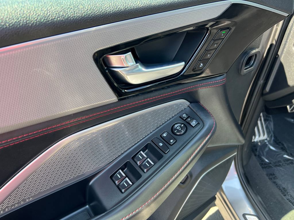 Used 2023 Acura MDX A-Spec image 12