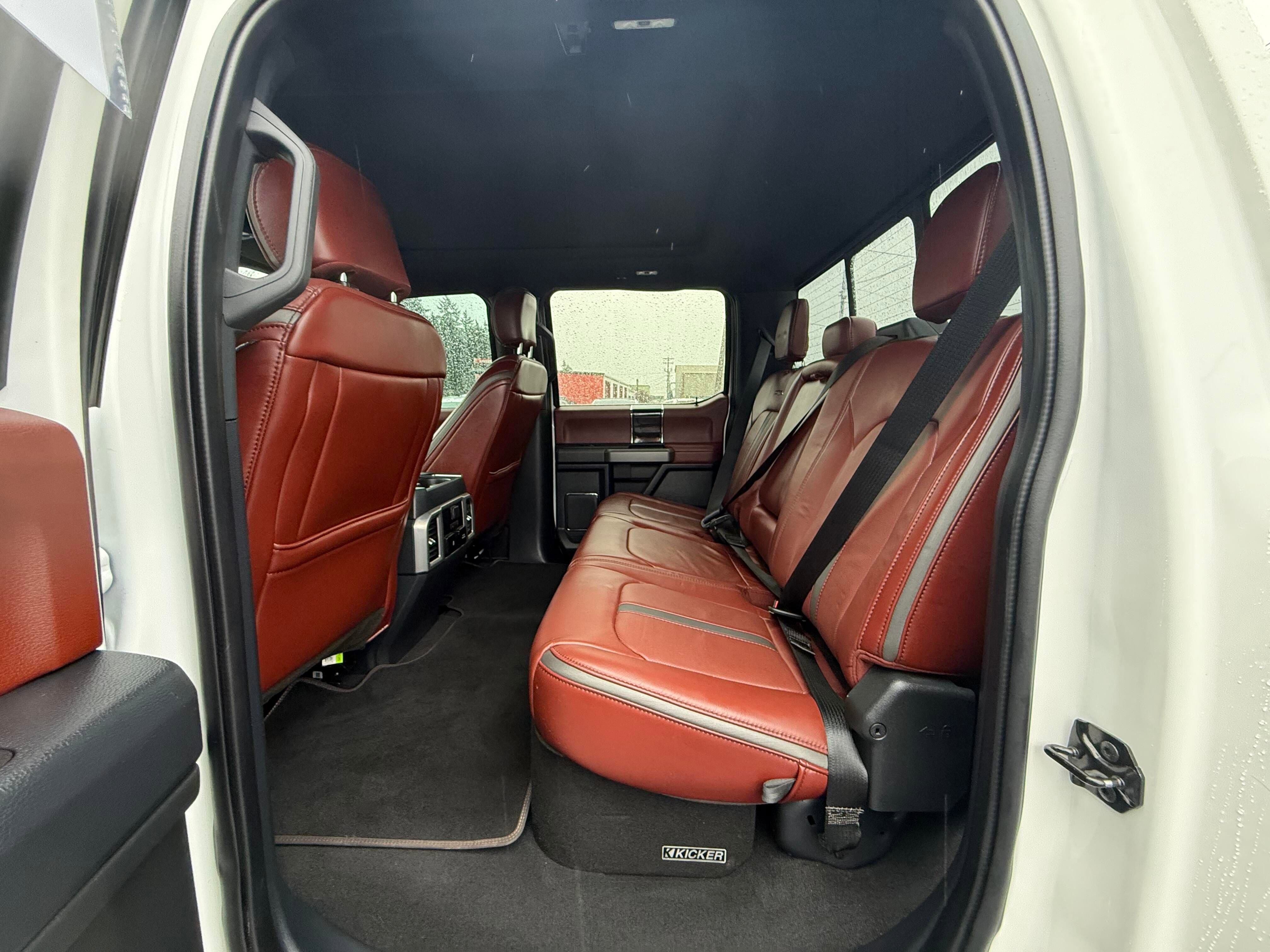 Used 2022 Ford F450 Platinum image 11