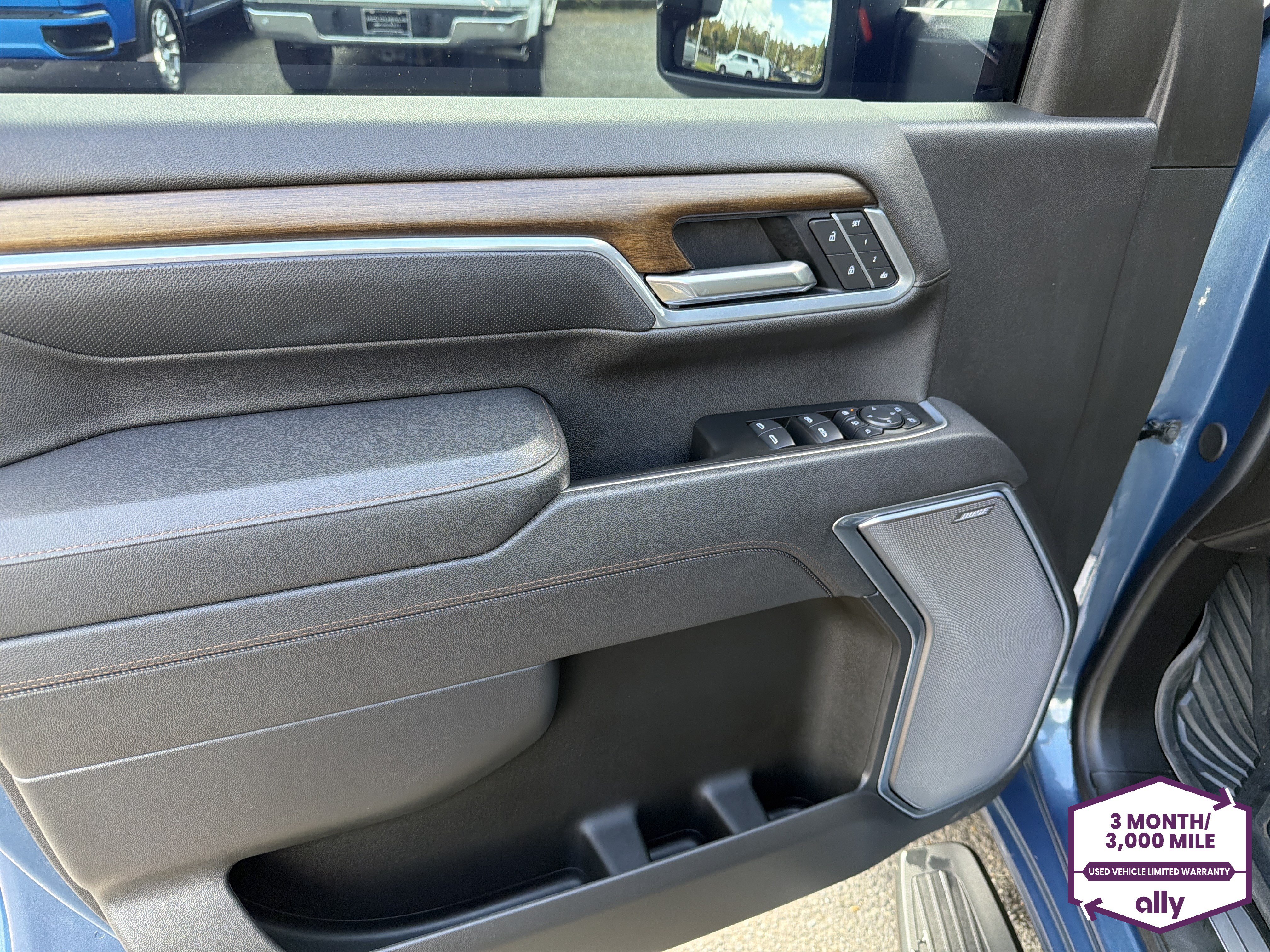 Used 2026 Chevrolet Silverado 2500 High Country w/ Technology Package AWD/4WD image 14