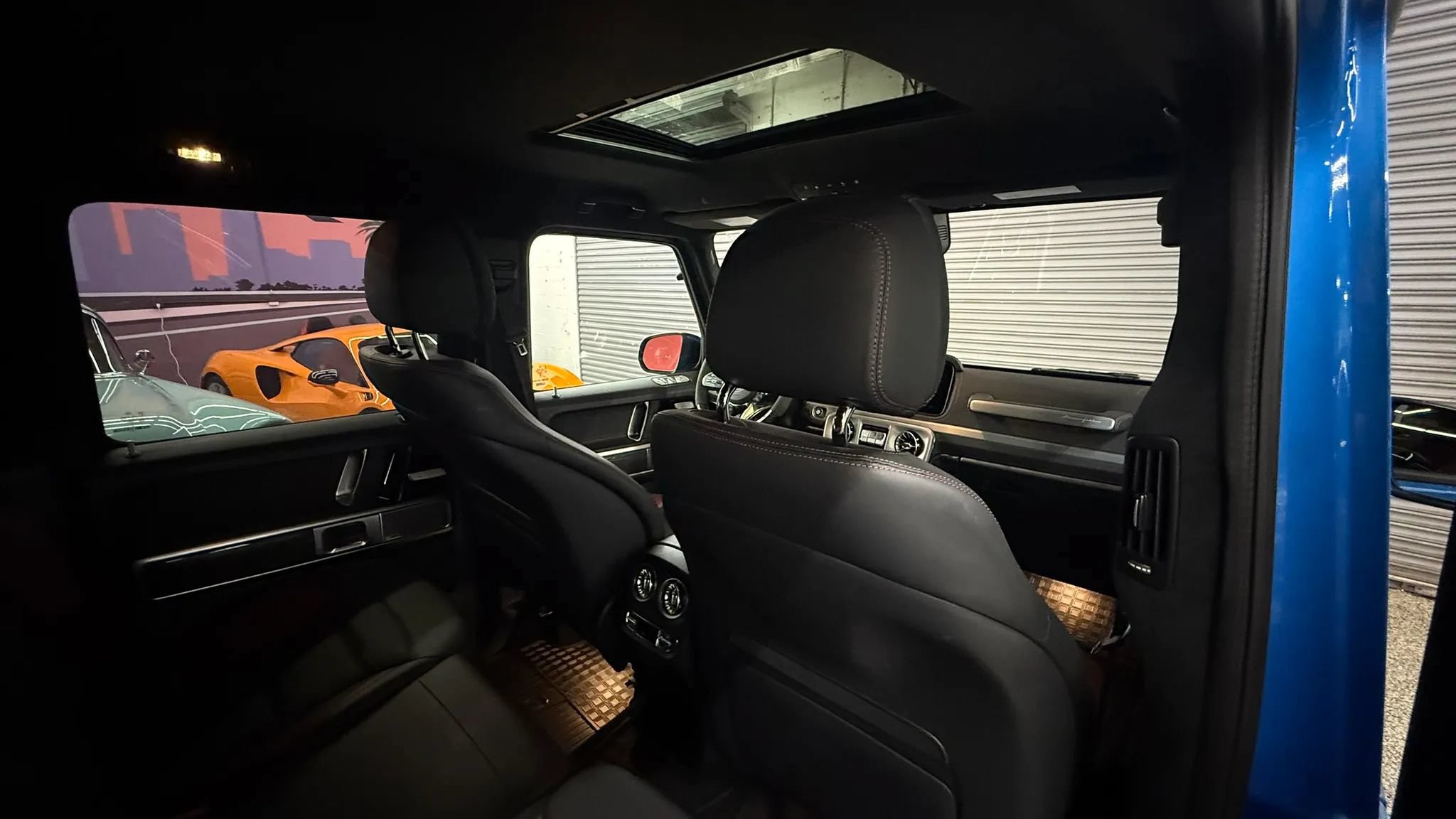 Used 2024 Mercedes-Benz G 63 AMG 4MATIC w/ Manufactur Interior Package image 24