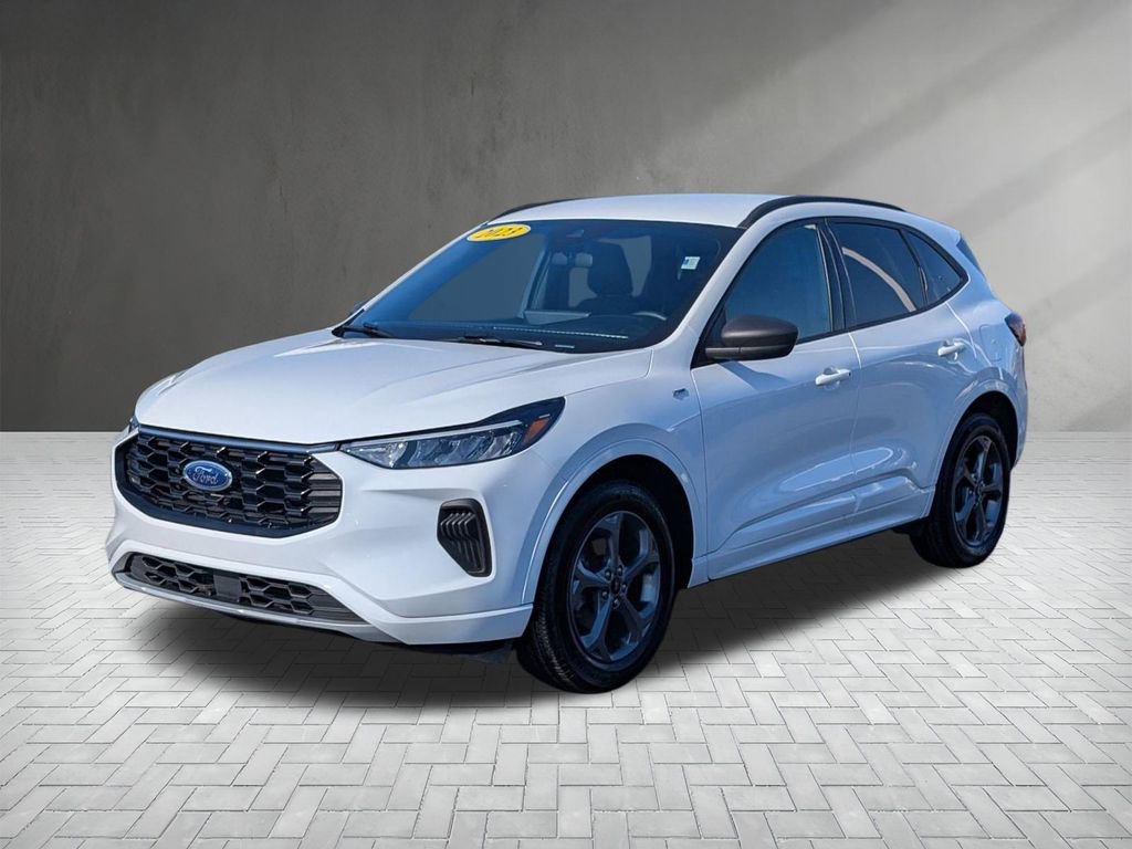 Used 2023 Ford Escape ST-Line w/ Tech Pack #1 video 2