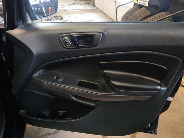 Certified 2019 Ford EcoSport SES image 48