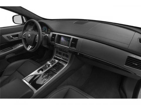 Used 2015 Jaguar XF Sport image 21