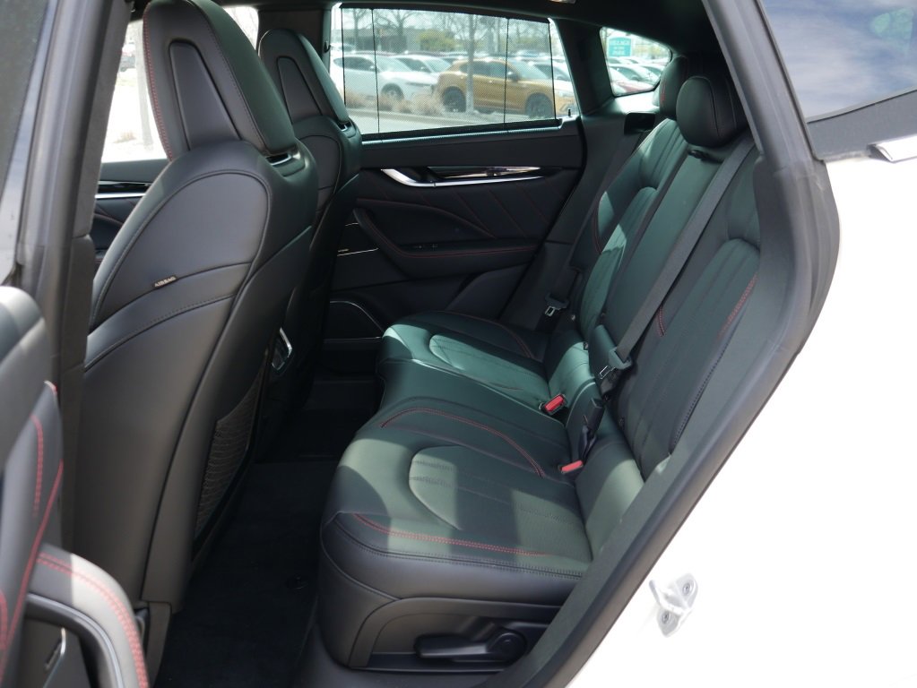 Used 2024 Maserati Levante Modena Ultima image 17