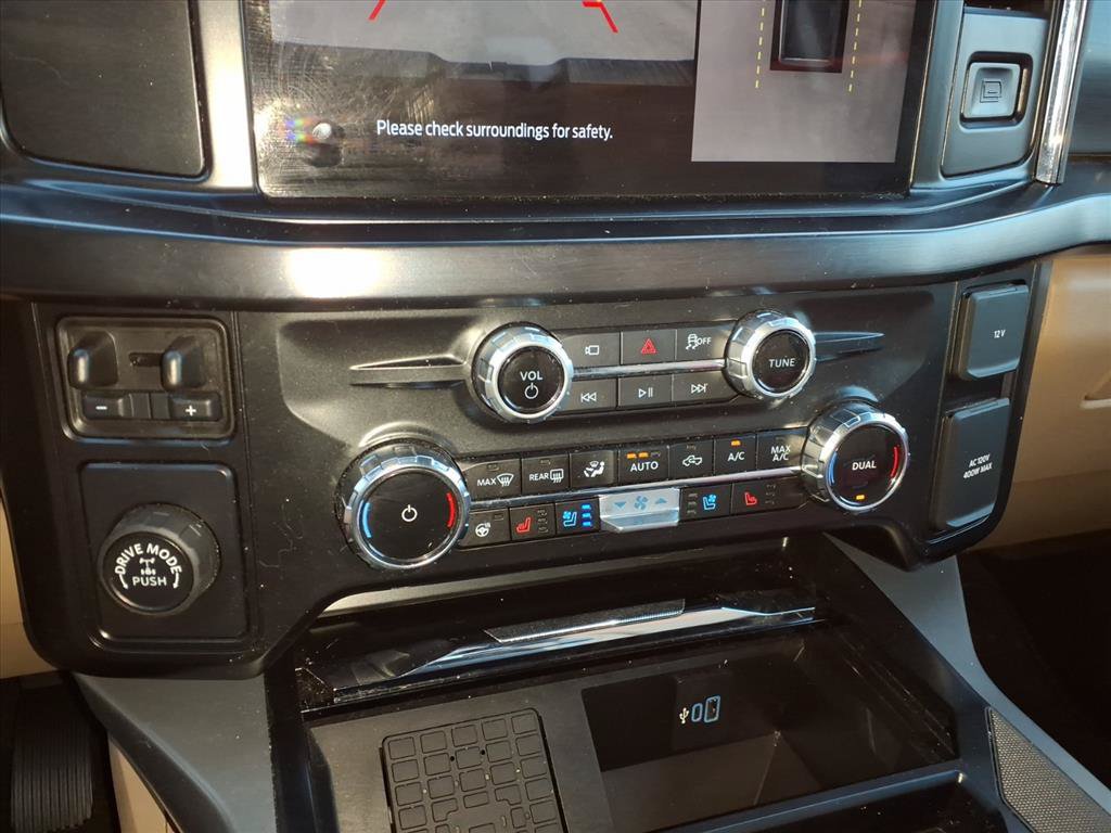 Used 2026 Ford F250 Lariat RWD image 25