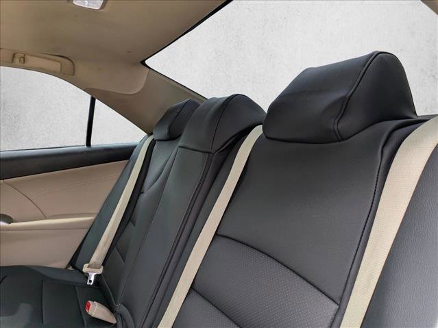 Used 2013 Toyota Camry XLE w/ Leather Pkg image 13