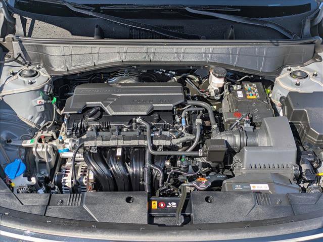 Certified 2025 Hyundai Kona SE image 21