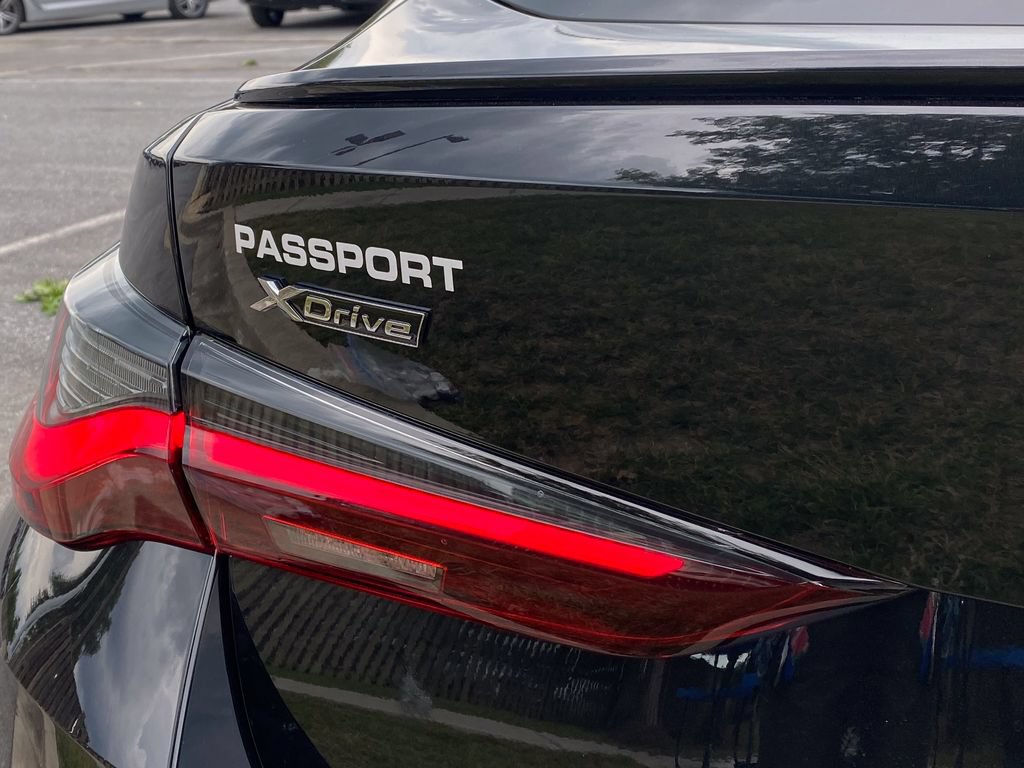 New 2026 BMW 430i xDrive w/ M Sport Package AWD/4WD image 6