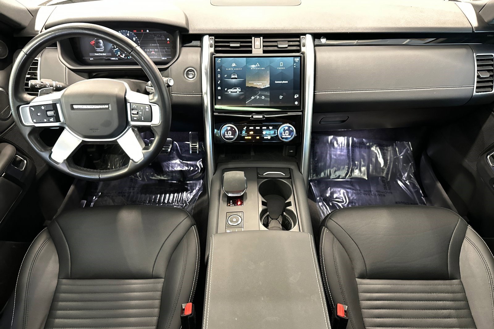 Used 2023 Land Rover Discovery S R-Dynamic image 27