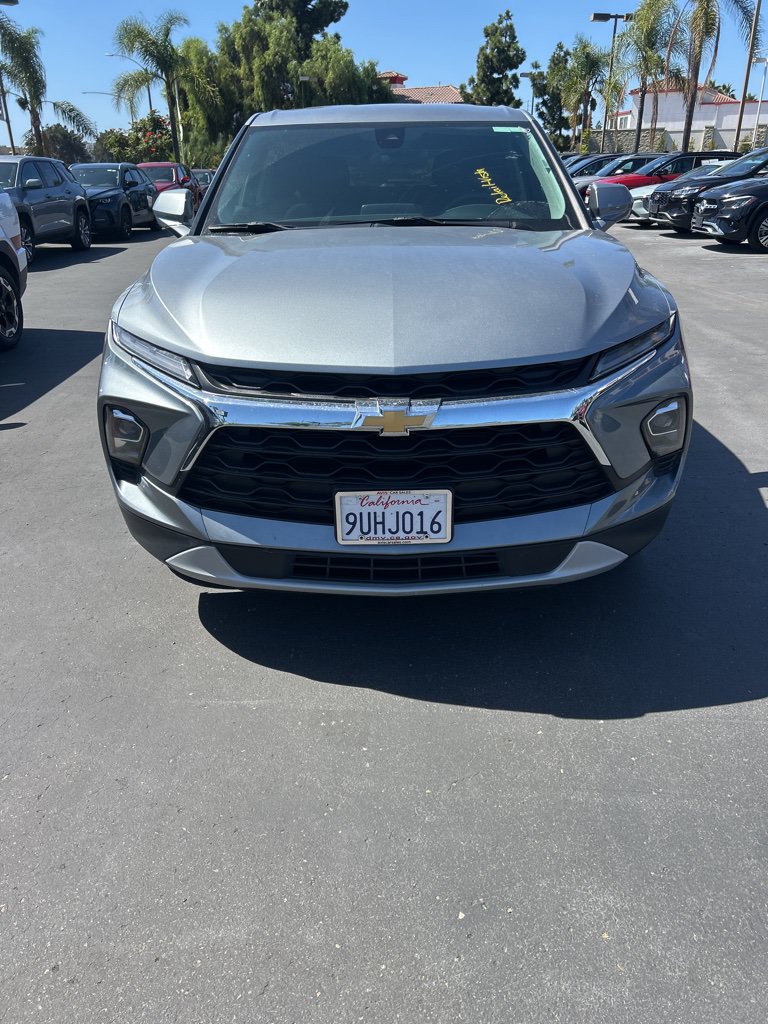 Used 2025 Chevrolet Blazer LT AWD/4WD image 4