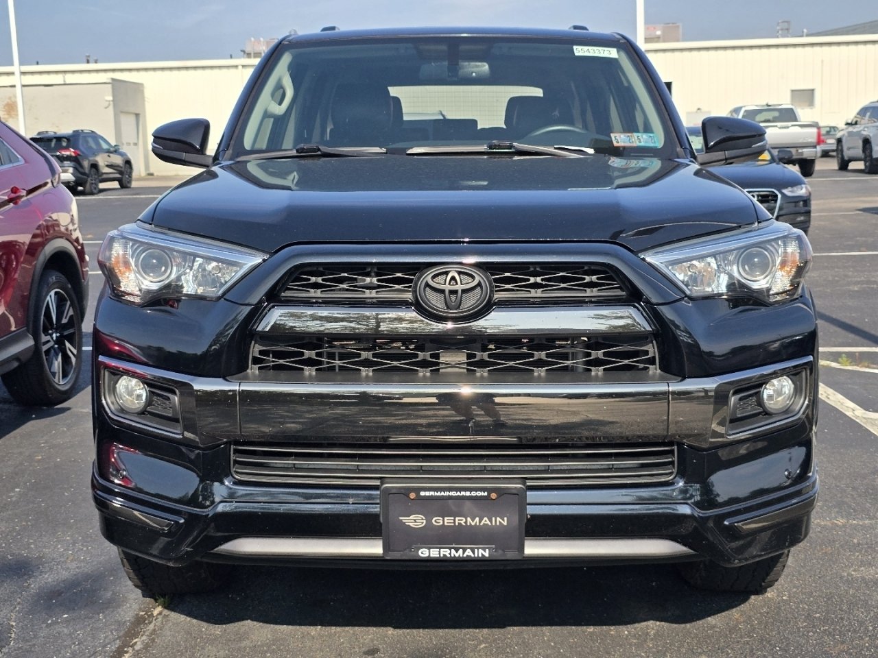 Used 2019 Toyota 4Runner Limited AWD/4WD image 2