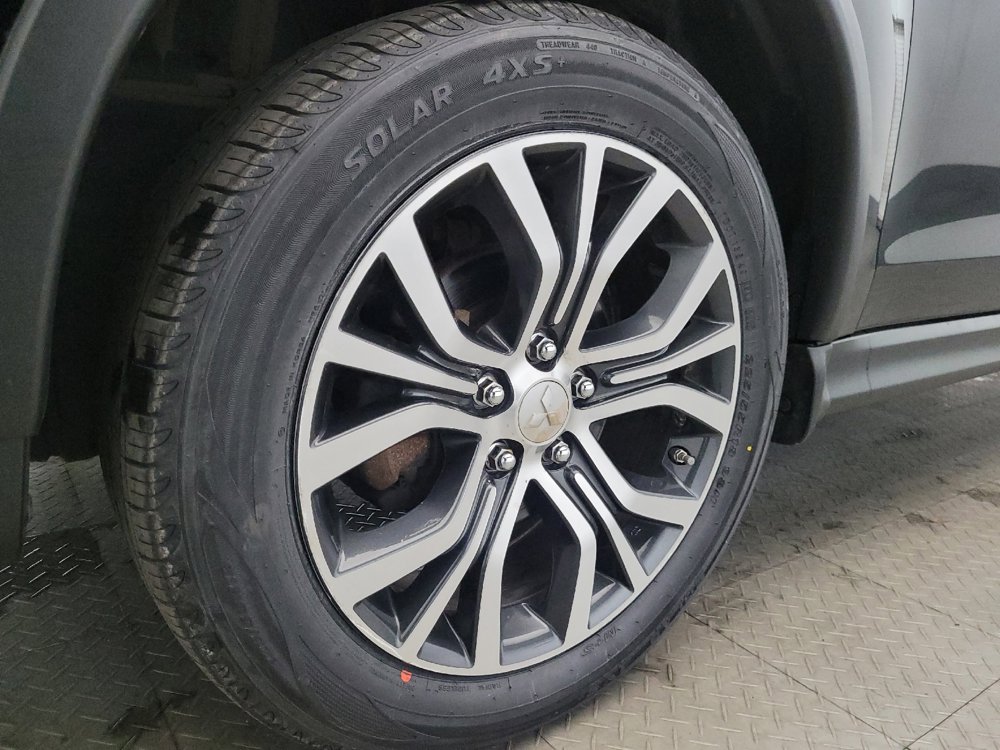 Used 2016 Mitsubishi Outlander Sport SEL image 31