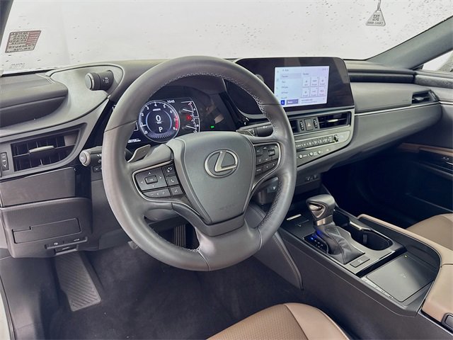 Used 2023 Lexus ES 350 Luxury image 12