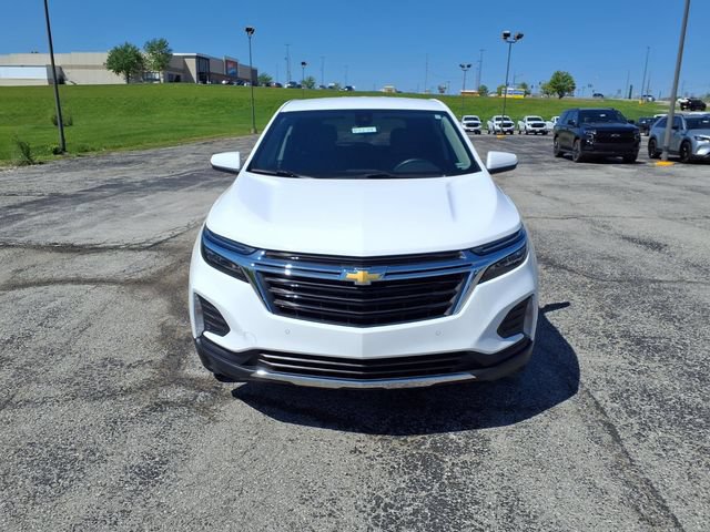 Used 2023 Chevrolet Equinox LT FWD image 2