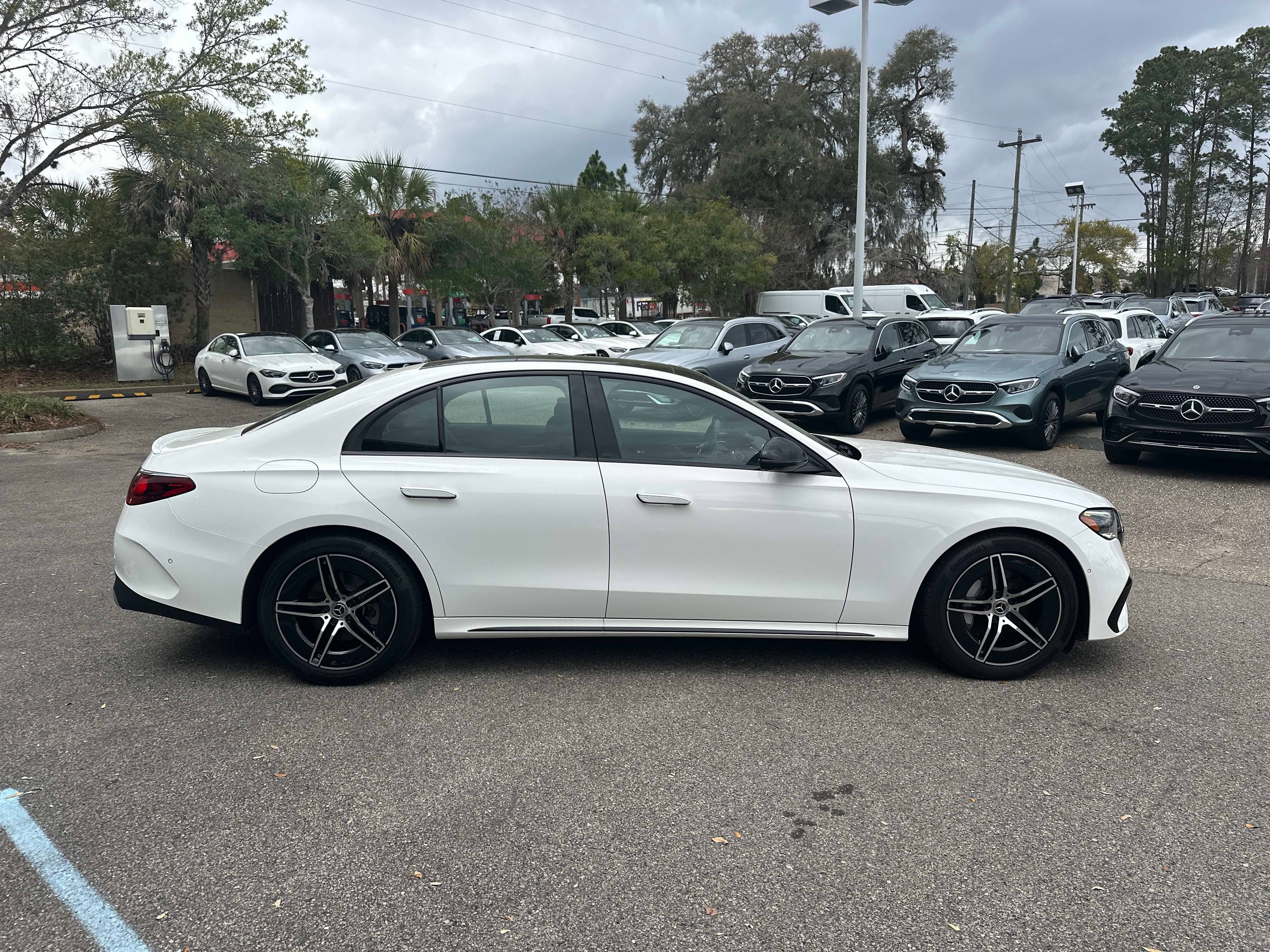Certified 2025 Mercedes-Benz E 350 Sedan image 4