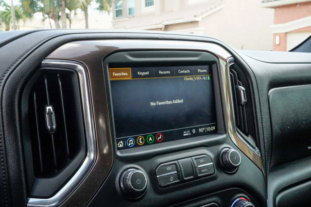 Used 2019 Chevrolet Silverado 1500 High Country w/ Technology Package AWD/4WD image 67