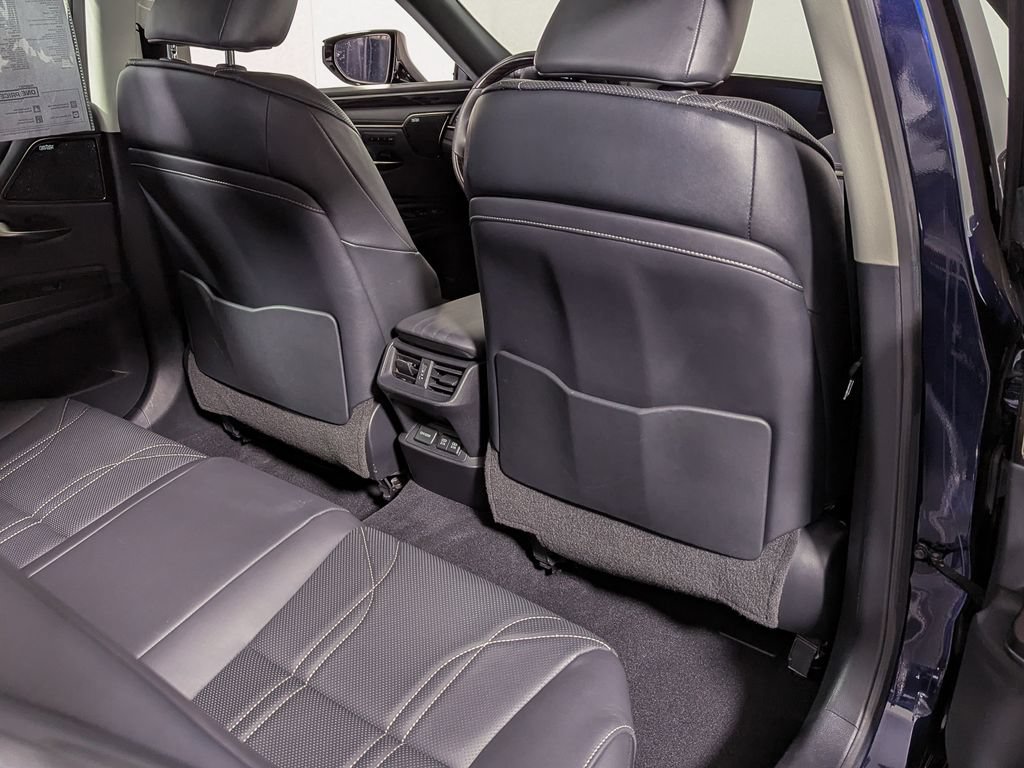 Used 2019 Lexus ES 350 Ultra Luxury w/ Accessory Package FWD image 42