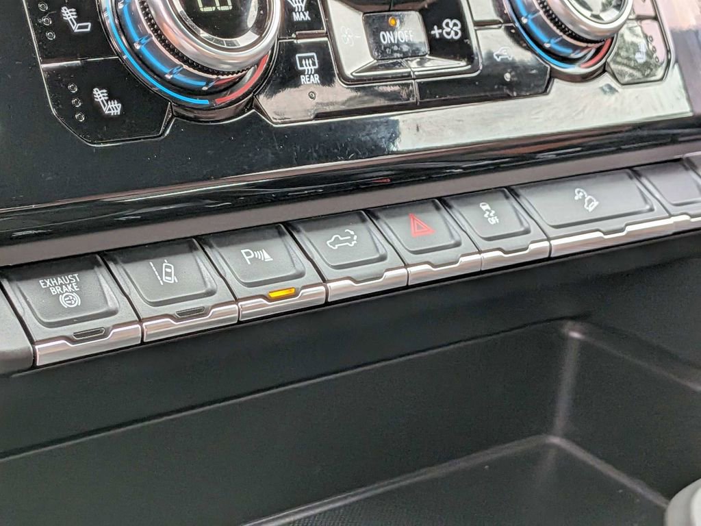 Used 2025 GMC Sierra 2500 Denali Ultimate image 25