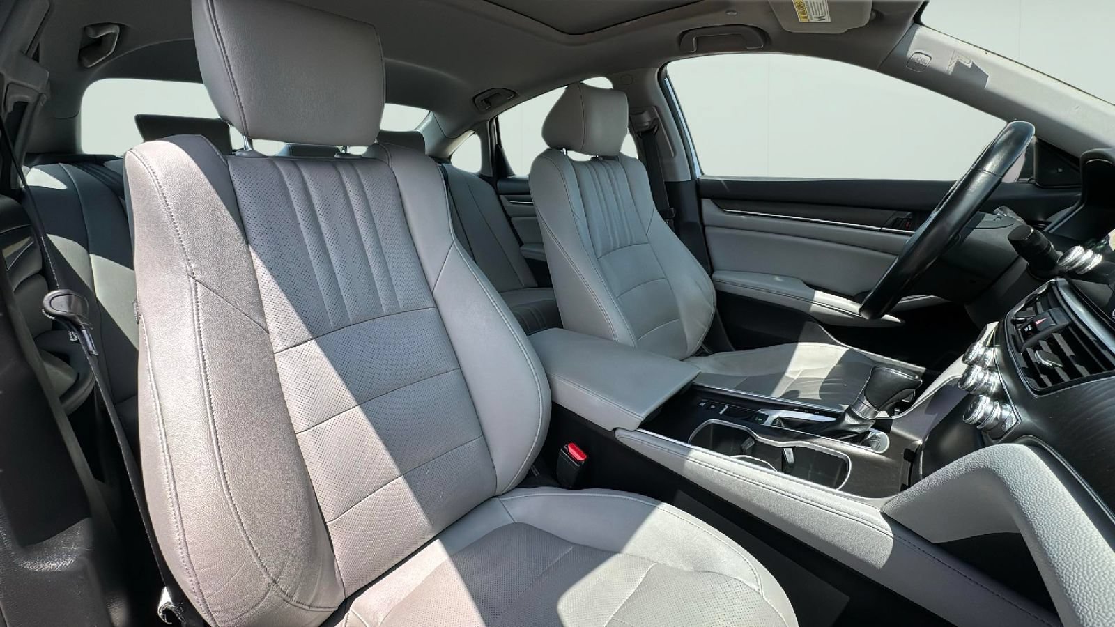 Used 2019 Honda Accord EX-L image 21