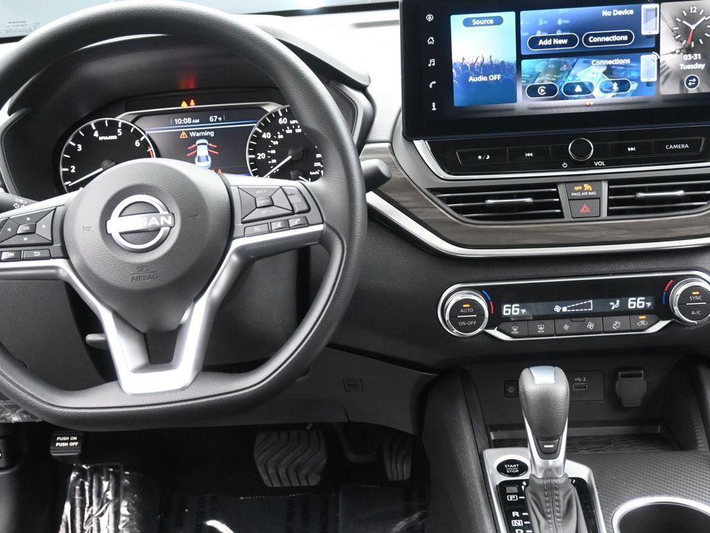 New 2026 Nissan Altima 2.5 SV FWD image 13