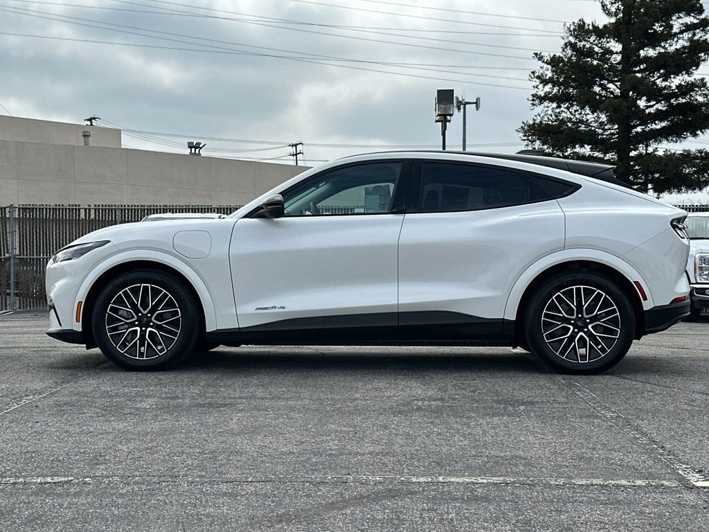 Certified 2025 Ford Mustang Mach-E Premium image 6