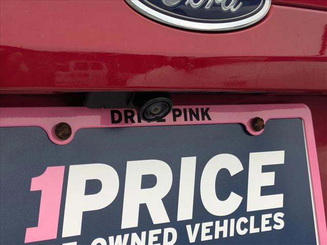 Used 2020 Ford Fusion SE image 12