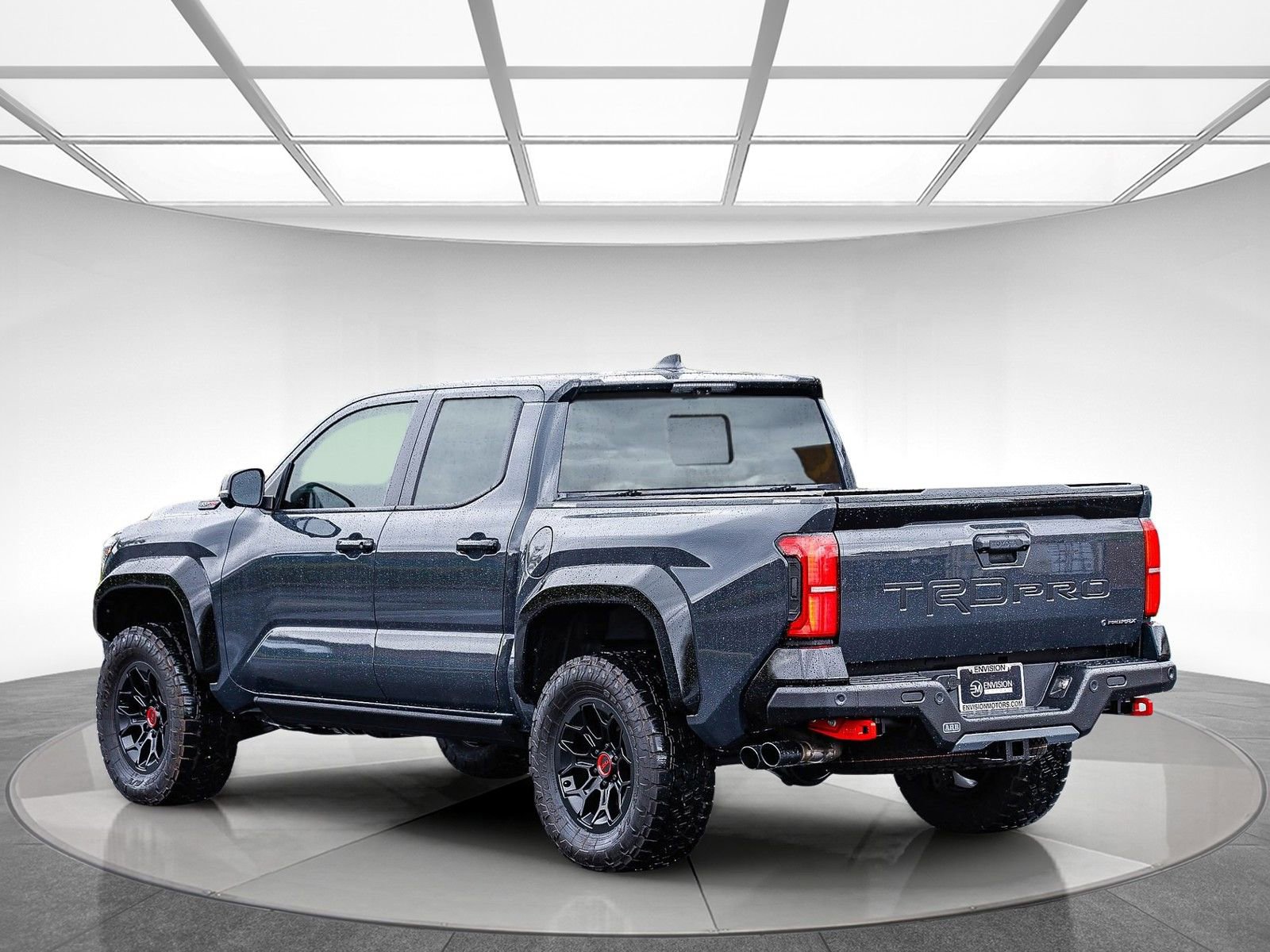 Used 2025 Toyota Tacoma TRD Pro image 2