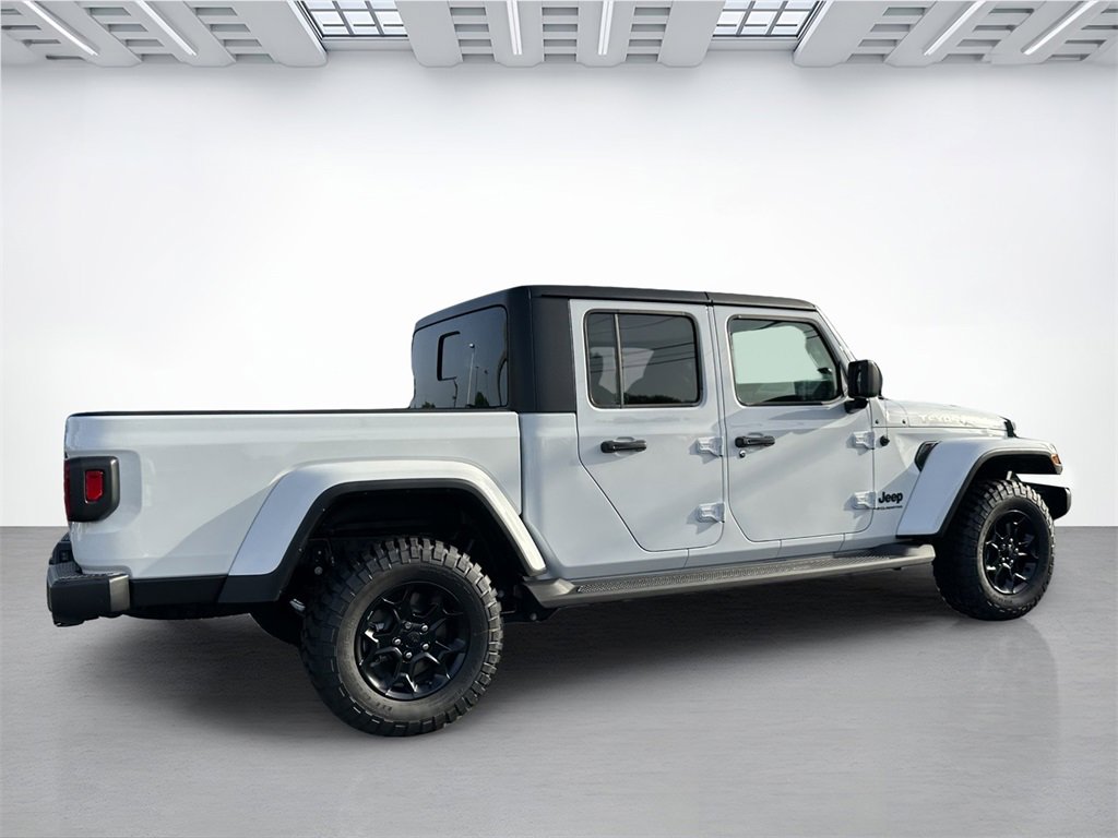 New 2023 Jeep Gladiator Sport image 7