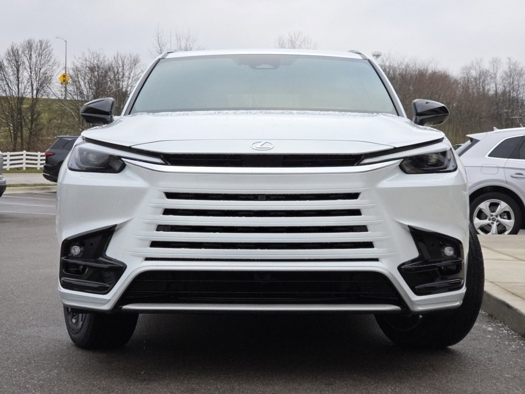 New 2026 Lexus TX 500h AWD image 3