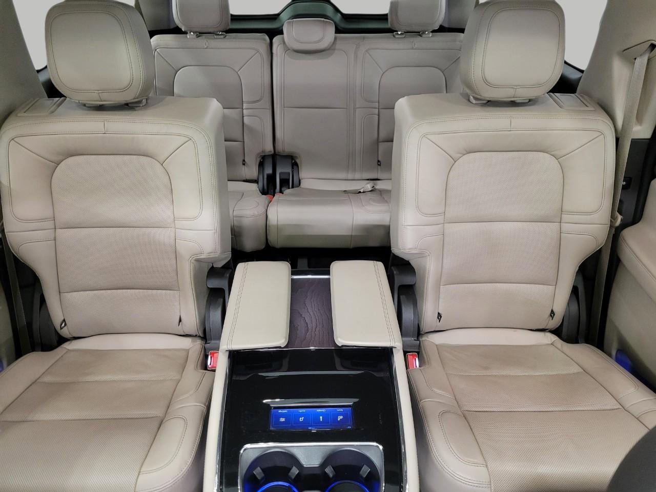 Used 2024 Lincoln Navigator L Reserve AWD/4WD image 25