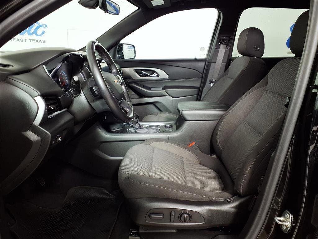 Used 2022 Chevrolet Traverse LT image 7