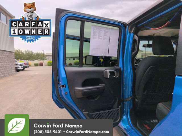 Used 2021 Jeep Gladiator Mojave w/ Trailer Tow Package AWD/4WD image 24