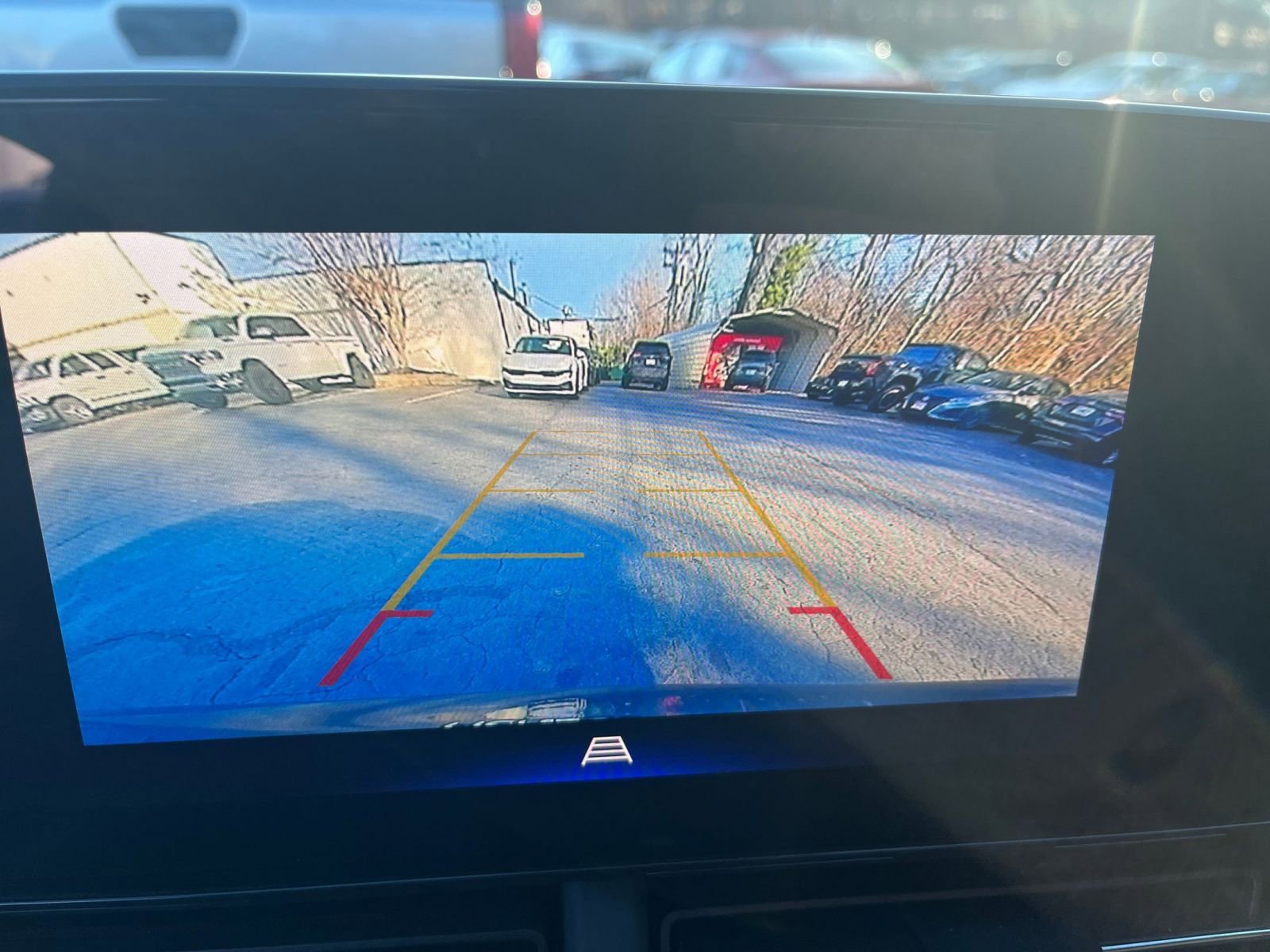 Used 2025 Chevrolet Trax LT image 17