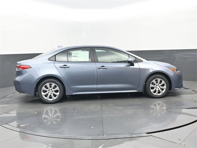 New 2026 Toyota Corolla LE image 2